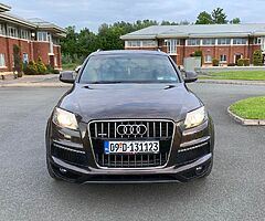 2009 Audi Q7 genuine sline facelift
3.0tdi diesal 245bhp quattro 
Crewcab 5 seater 
cheap tax 333€