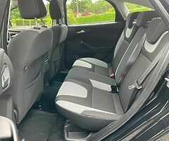 2013 FORD FOCUS 1.6 TDCI ZETEC SAT NAV LOW MILEAGE - Image 7/10