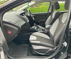 2013 FORD FOCUS 1.6 TDCI ZETEC SAT NAV LOW MILEAGE - Image 8/10