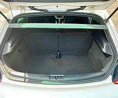 2010 Volkswagen Scirocco - Image 6/10