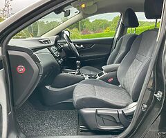 2015 NISSAN QASHQAI 1.2 PETROL ONE LADY OWNER NCT/ TAXED LOW MILEAGE 6 SPEED MANUAL - Image 9/10