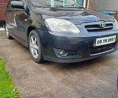 Toyota corolla - Image 9/9