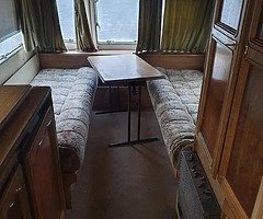 Caravan, - Image 4/8
