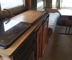 Caravan, - Image 7/8