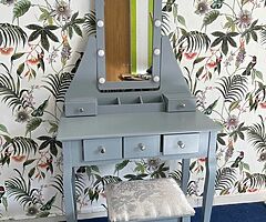 DRESSING TABLE WITH HOLLYWOOD LIGHTS - Brand New - DELIVERY  - Image 4/6
