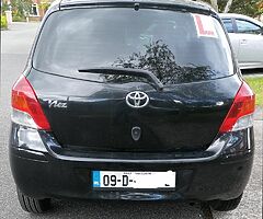 09 Automatic Toyota Vitz - Image 4/8