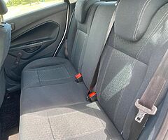 2012 Ford  FIESTA 1.4 TDCI ZETEC - Image 9/10