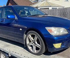 2001 Lexus IS 200