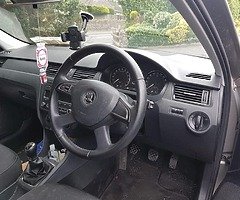 Skoda Rapid - Image 9/9