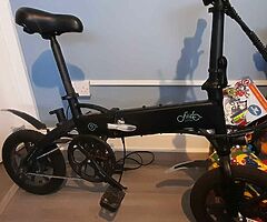 Electronic bike practily bran new was use a hand full of times