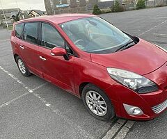 2010 Grand Scenic 7 seater diesel - Image 9/9