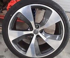 SQ7 alloys 21"