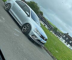 Brand new vw alloys not wheels just alloys very clean only bought 2 months ago cuz I got new veemans