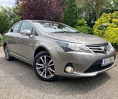 2015 Toyota avensis 2.0 d4d leather int