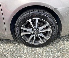 2015 Toyota avensis 2.0 d4d leather int - Image 3/5