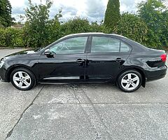 2015 Volkswagen Jetta - Image 5/10