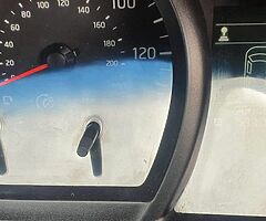 Nissan NV 200 - Image 7/10