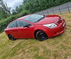 2010 Toyota  Avensis