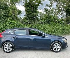 Volvo V40 2014 1.6D D2 \ Manual Swap - Image 6/10