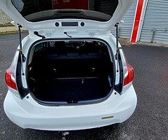 Toyota Aqua 1.5 Hybrid - Image 4/10