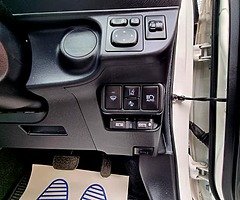 Toyota Aqua 1.5 Hybrid - Image 7/10