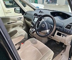 Nissan serena - Image 6/8