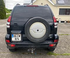 Toyota Landcruiser 2006 SWB Automatic Doe 5/23 - Image 4/6