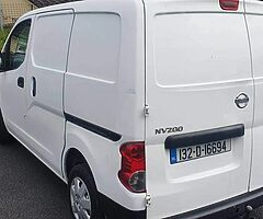 Nissan NV 200 - Image 6/10