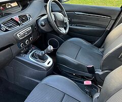 Grey 2011 Renault Grand Scenic 1.6 petrol VVT Dynamique TomTom 5dr for sale, may swap or P/X - Image 5/10