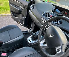 Grey 2011 Renault Grand Scenic 1.6 petrol VVT Dynamique TomTom 5dr for sale, may swap or P/X - Image 7/10