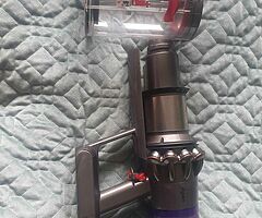 Dyson v11