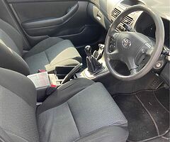 Toyota avensis - Image 6/8