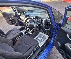 Honda Fit 1.3 Hybrid - Image 10/10