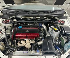 2005 Mitsubishi Evolution 9 GSR - Image 8/10