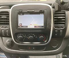 2015 Renault Renault Traffic - Image 8/10