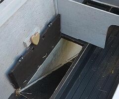 Rabbit hutch and run. - Image 6/8