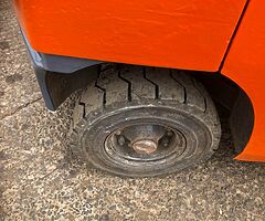 Toyota forklift - Image 8/10