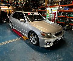 Wanted!!! Plastic high rise spoiler/led tail lights