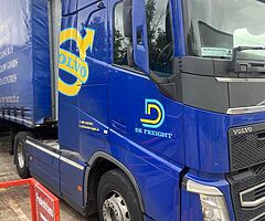 2016 Volvo FH4 460BHP - Image 3/4