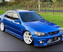 05 SE is200