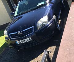 Toyota avensis