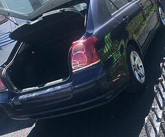 Toyota avensis - Image 5/10