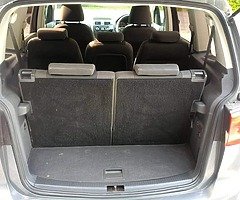 Volkswagen touran - Image 6/10