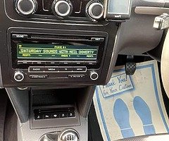 Volkswagen touran - Image 7/10