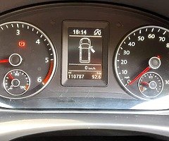 Volkswagen touran - Image 8/10