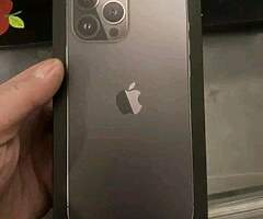 Brand New iPhone 13 Pro max 256gb/6gb ram
condition : brand new
color: Gold,graphite,silver,sierra b