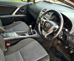 2012 Toyota Avensis 2.0D4d - Image 7/10