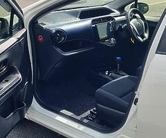 Toyota Aqua - Image 3/10