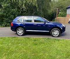 2005 Porsche Cayenne
