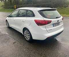 131 Kia ceed estate 1.7crdi nct 06-23 - Image 3/5